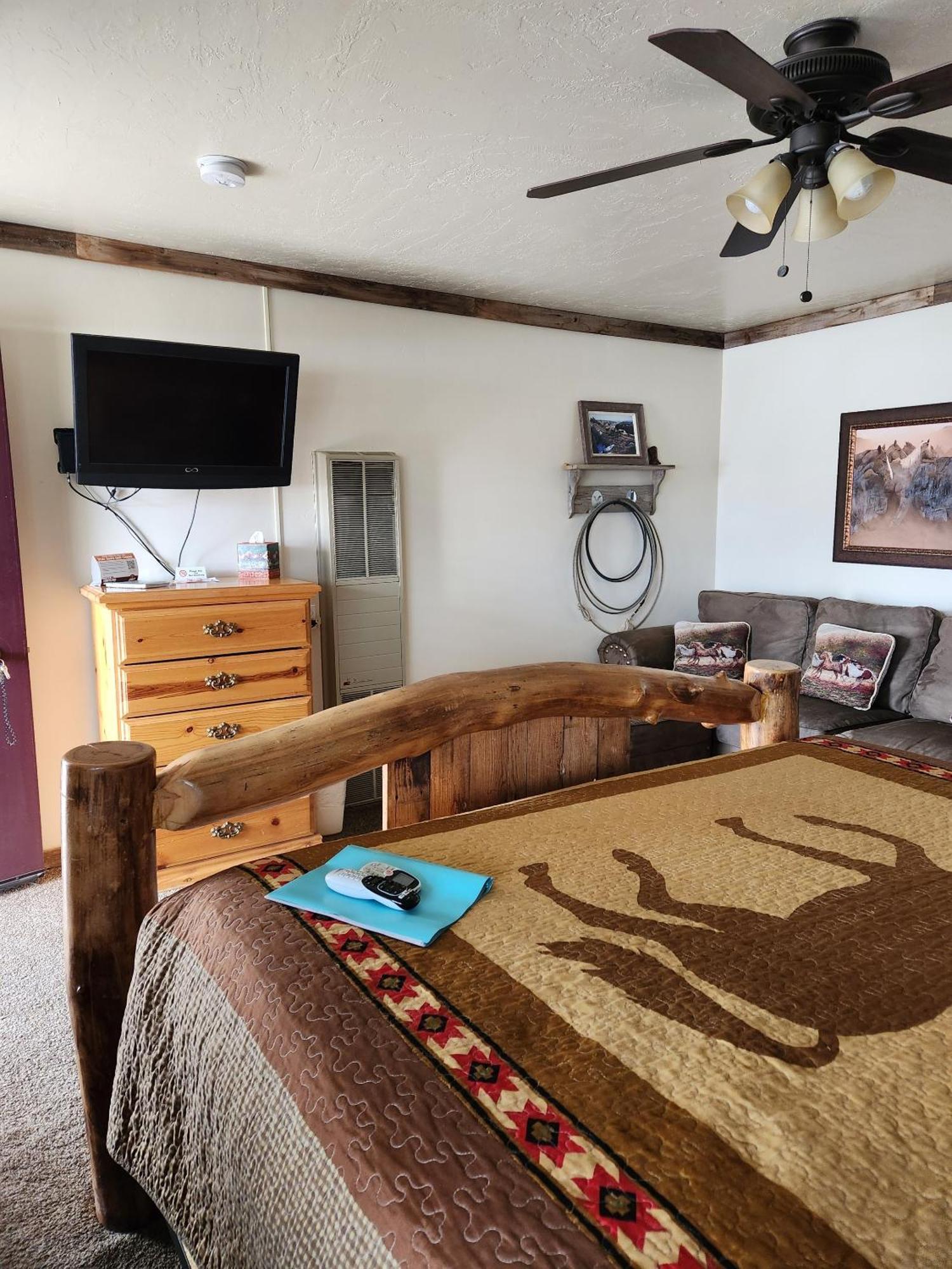 Cowboy Country Inn Эскаланте Экстерьер фото